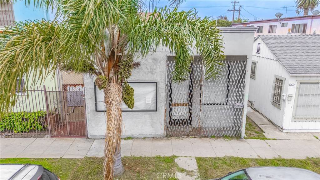 Los Angeles, CA 90043,5956 West BLVD