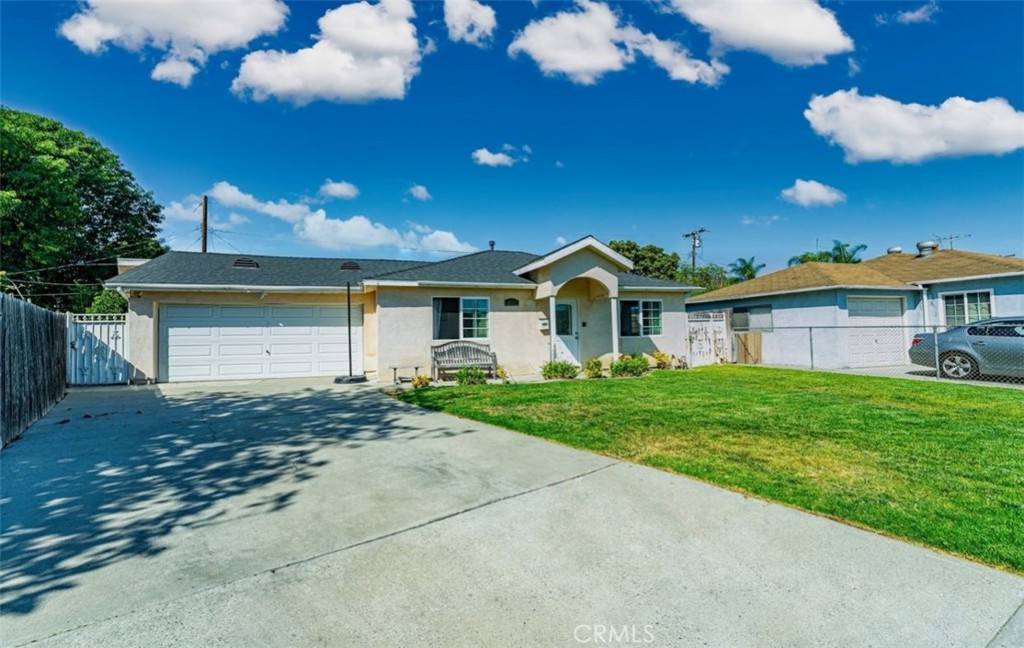Downey, CA 90242,8707 Byers ST