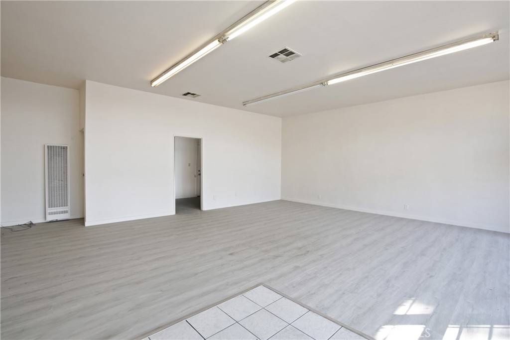 Bell Gardens, CA 90201,8306 Garfield AVE #8308