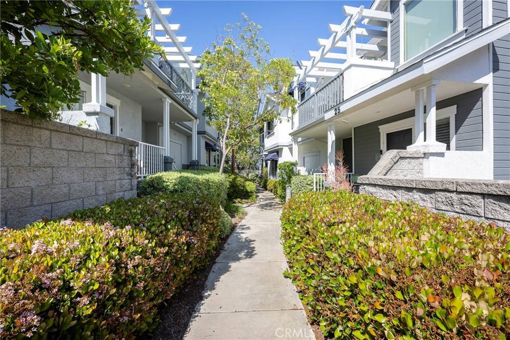 Aliso Viejo, CA 92656,11 Coronado Cay LN