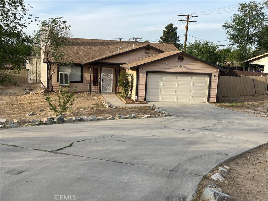 Victorville, CA 92395,16175 Molino DR