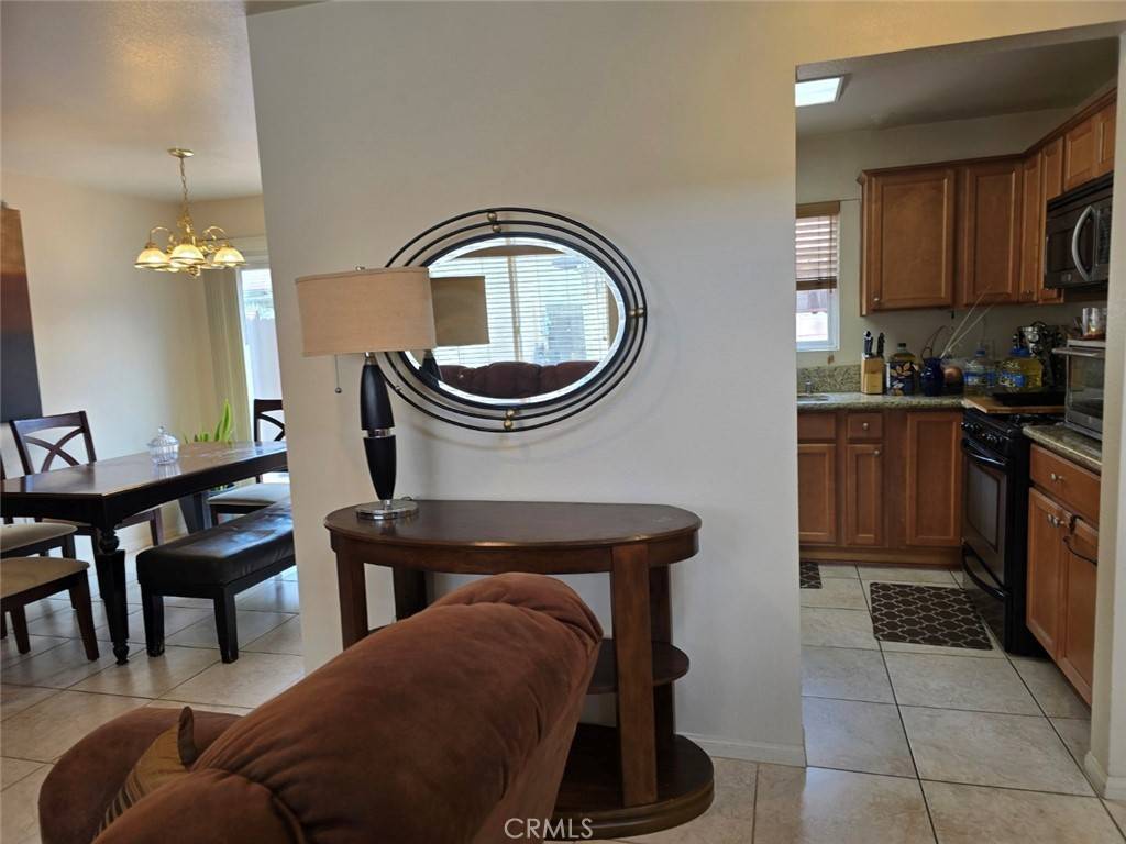 Cudahy, CA 90201,4443 Santa Ana ST #2