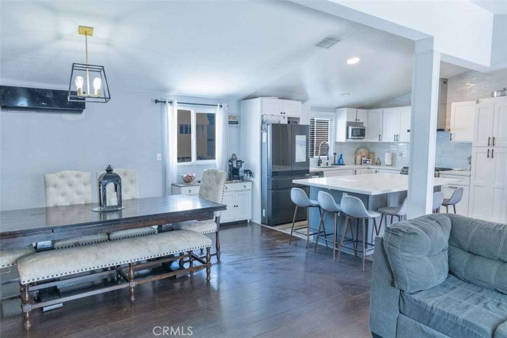 Eastvale, CA 91752,5800 Hamner AVE #705