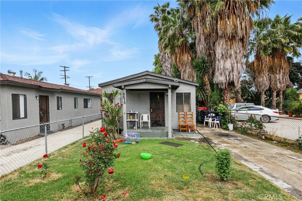 Bell Gardens, CA 90201,6669 Loveland ST