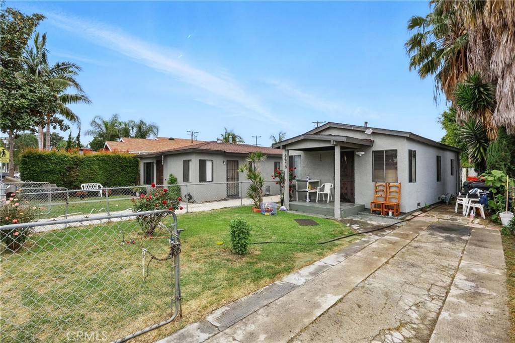 Bell Gardens, CA 90201,6669 Loveland ST