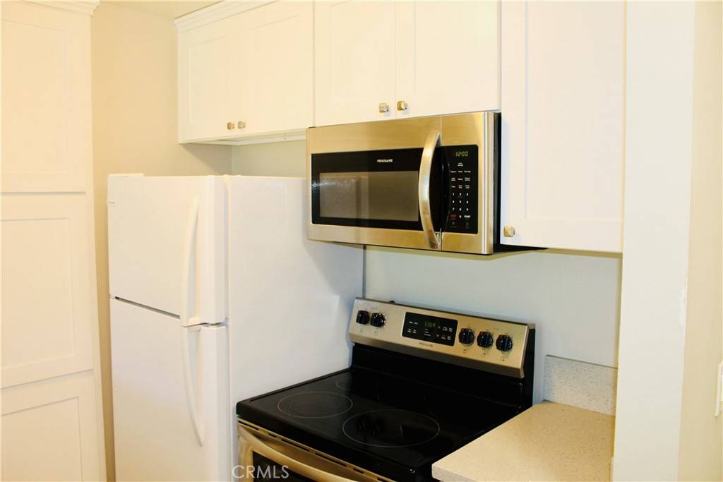Torrance, CA 90502,832 Coriander DR #B