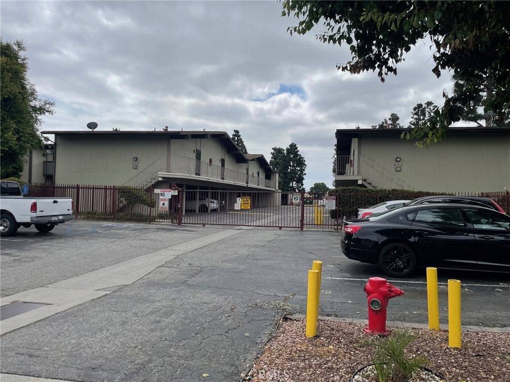 832 Coriander DR #B Torrance, CA 90502