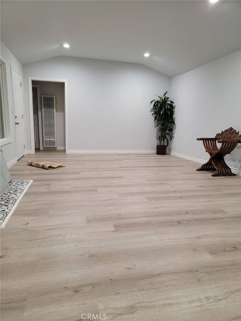 Torrance, CA 90501,1520 W 216th ST