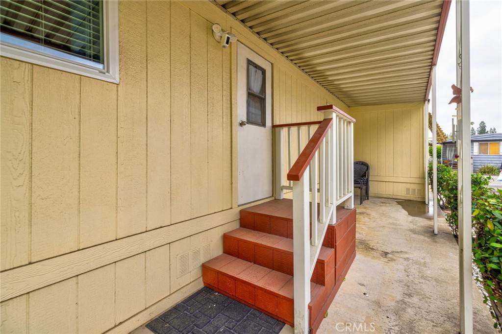 Azusa, CA 91702,840 E Foothill BLVD #SP5