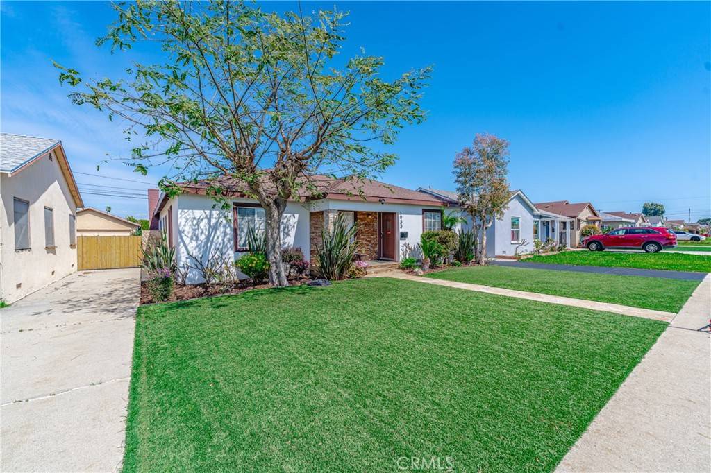 Gardena, CA 90249,1933 W 147th ST