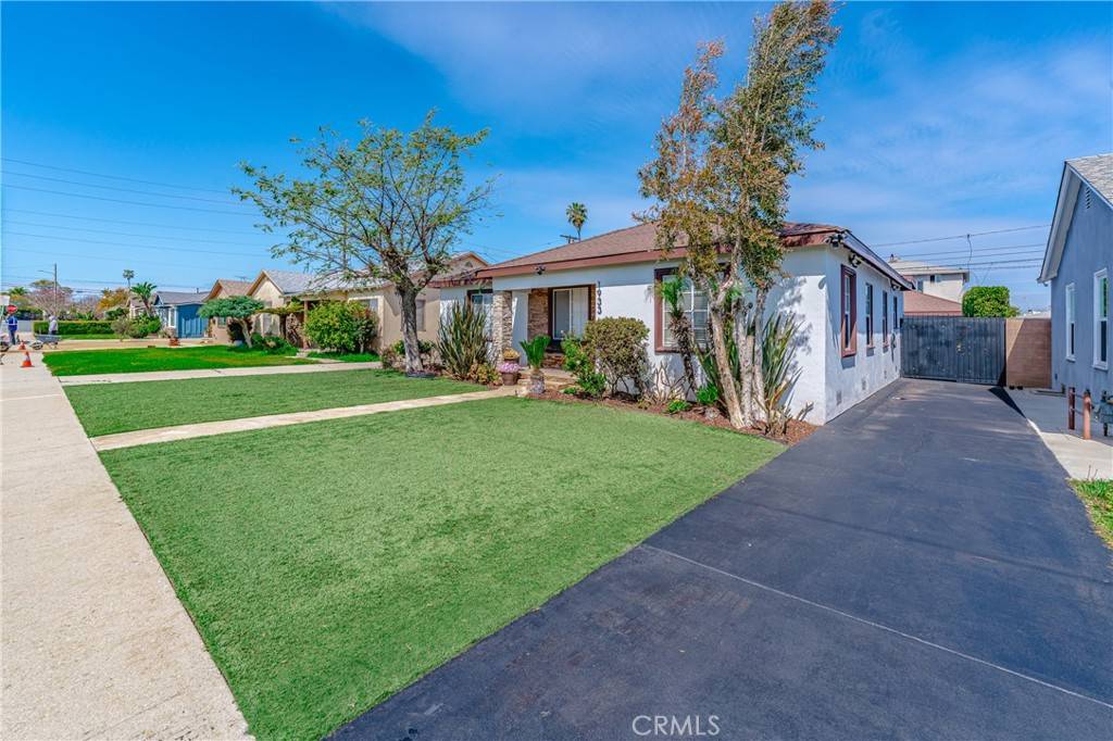 Gardena, CA 90249,1933 W 147th ST