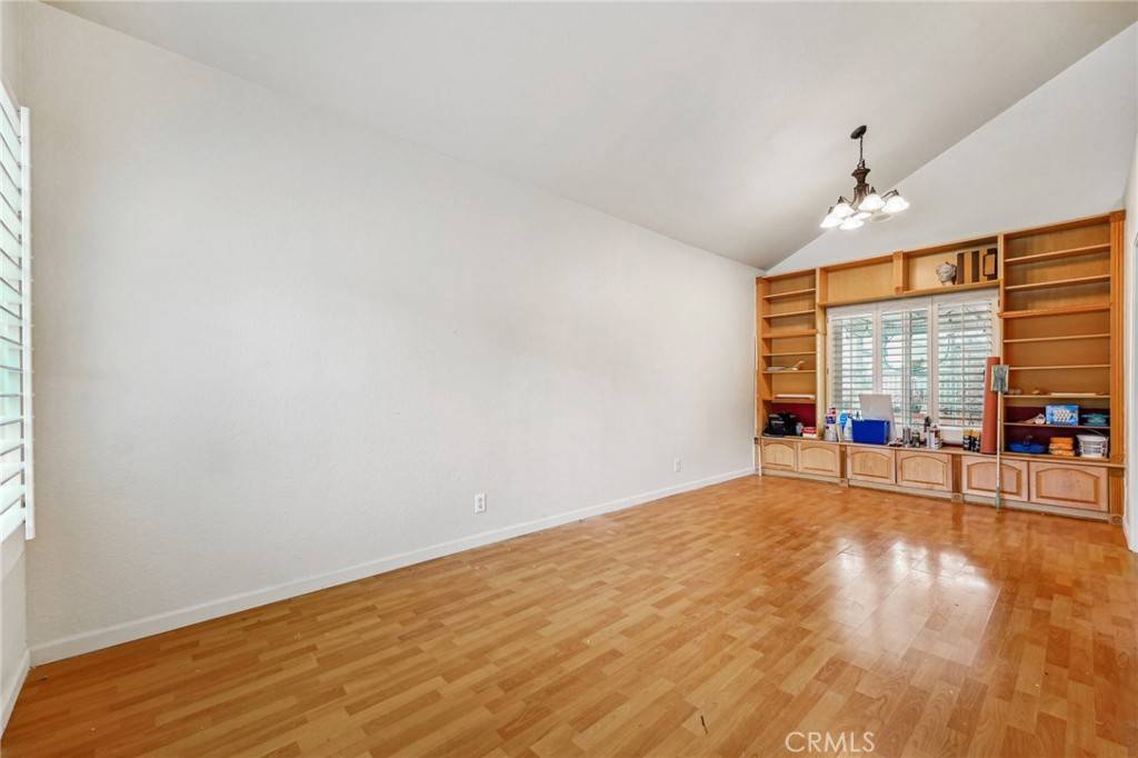Jurupa Valley, CA 92509,4176 Canyonside CIR
