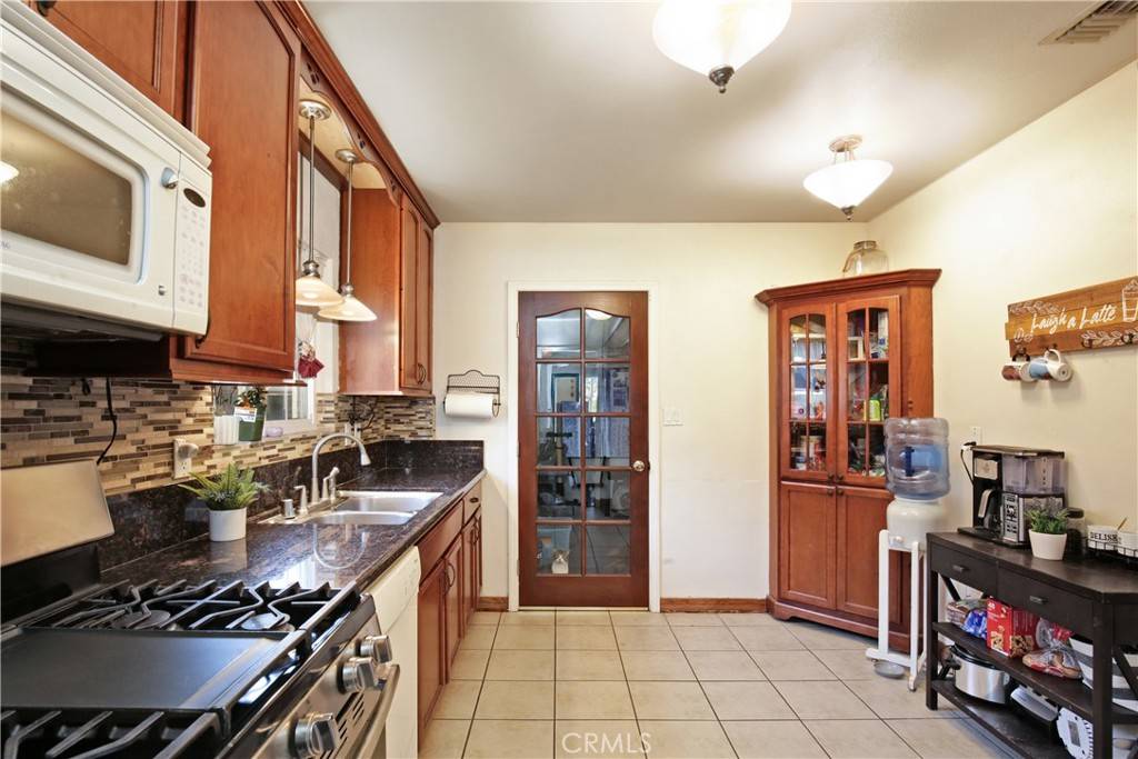 Santa Fe Springs, CA 90670,9111 Morrill AVE