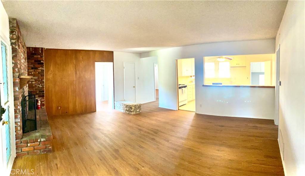 Fullerton, CA 92833,1212 W Oak AVE