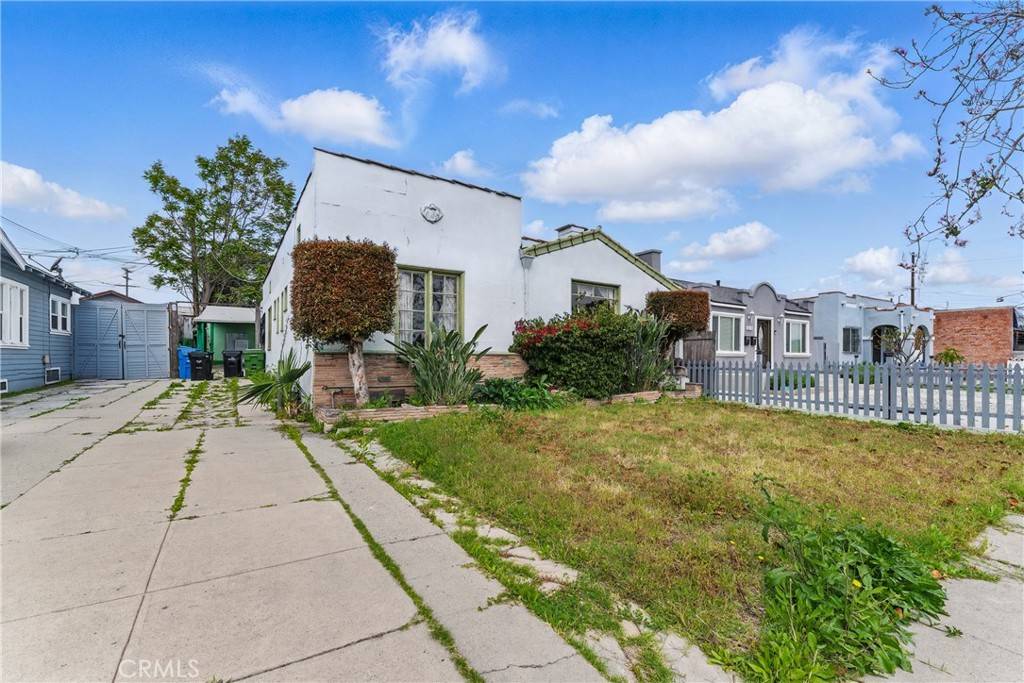 Los Angeles, CA 90043,5823 Madden AVE