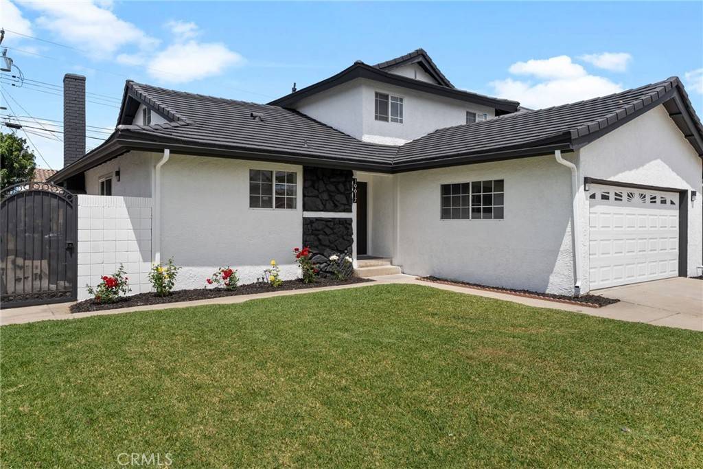 Carson, CA 90746,19617 Enslow DR