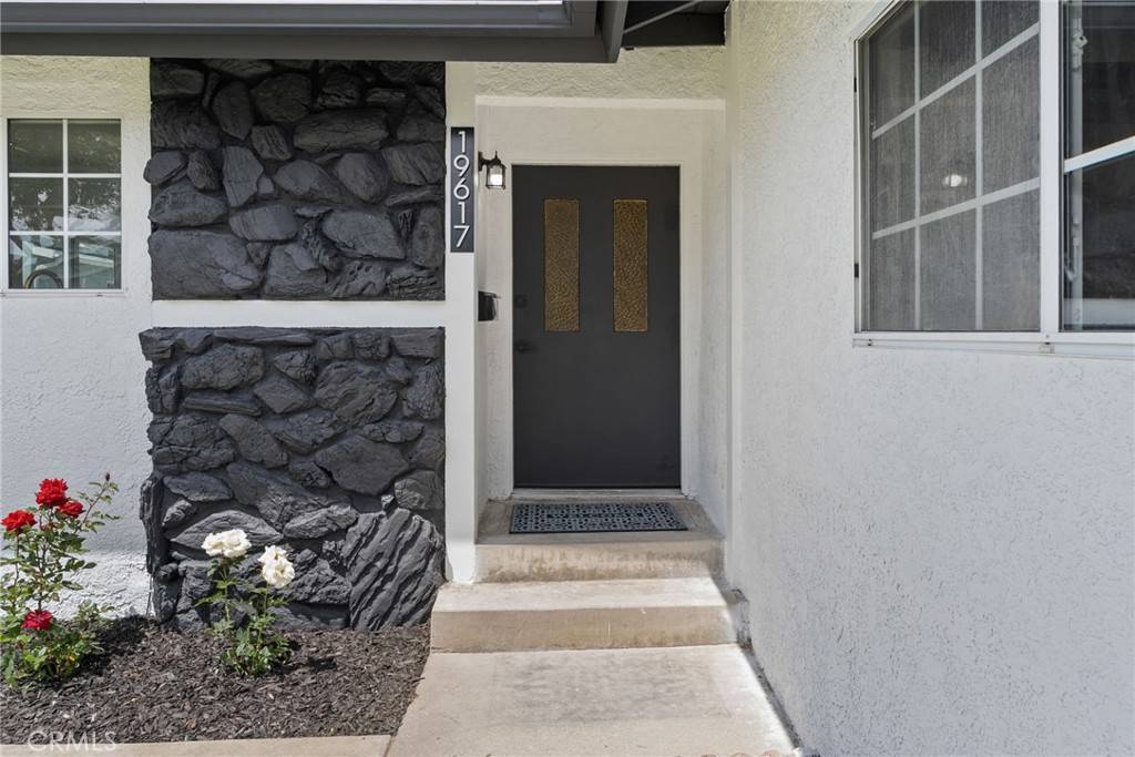 Carson, CA 90746,19617 Enslow DR