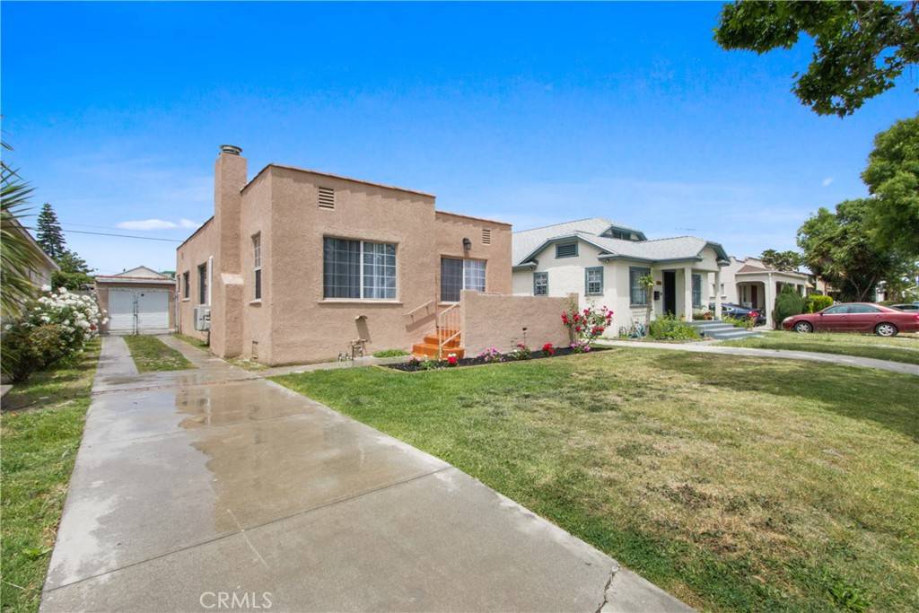 Hyde Park, CA 90043,5939 5th Ave