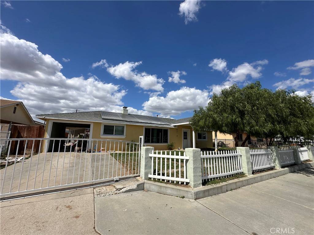 Moreno Valley, CA 92557,23610 David LN #1