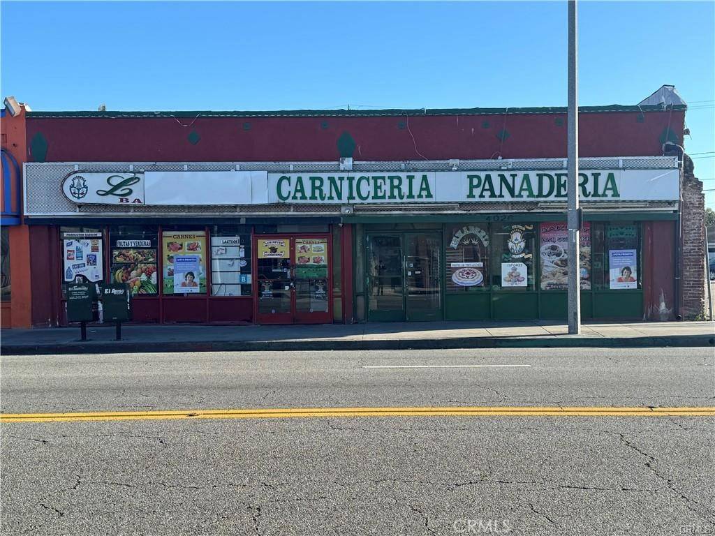 Bell, CA 90201,4026 Gage AVE