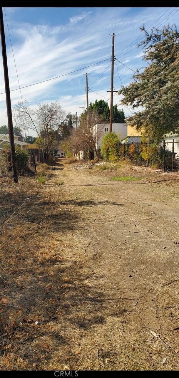 Los Angeles, CA 90042,5925 Hayes AVE