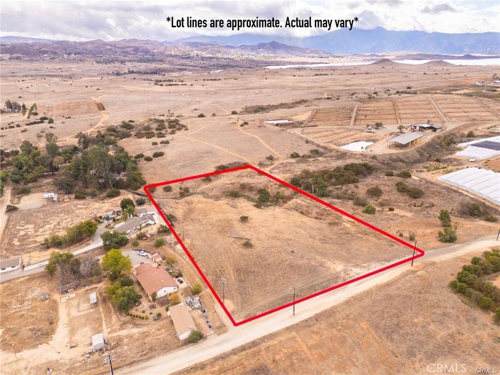 Riverside, CA 92504,0 Winters Ln