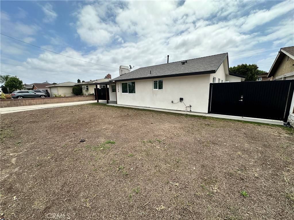 Downey, CA 90242,12248 Downey AVE