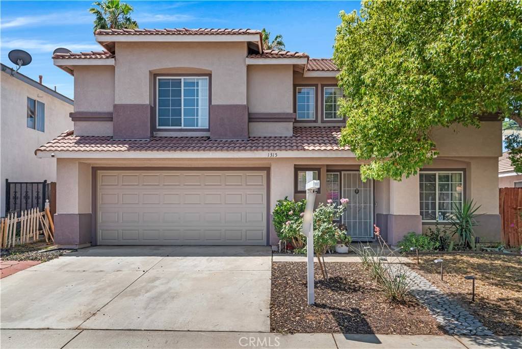 Perris, CA 92571,1315 Canterbury PL