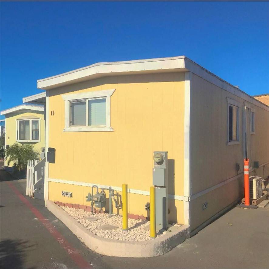 Norwalk, CA 90650,16341 Pioneer BLVD #11