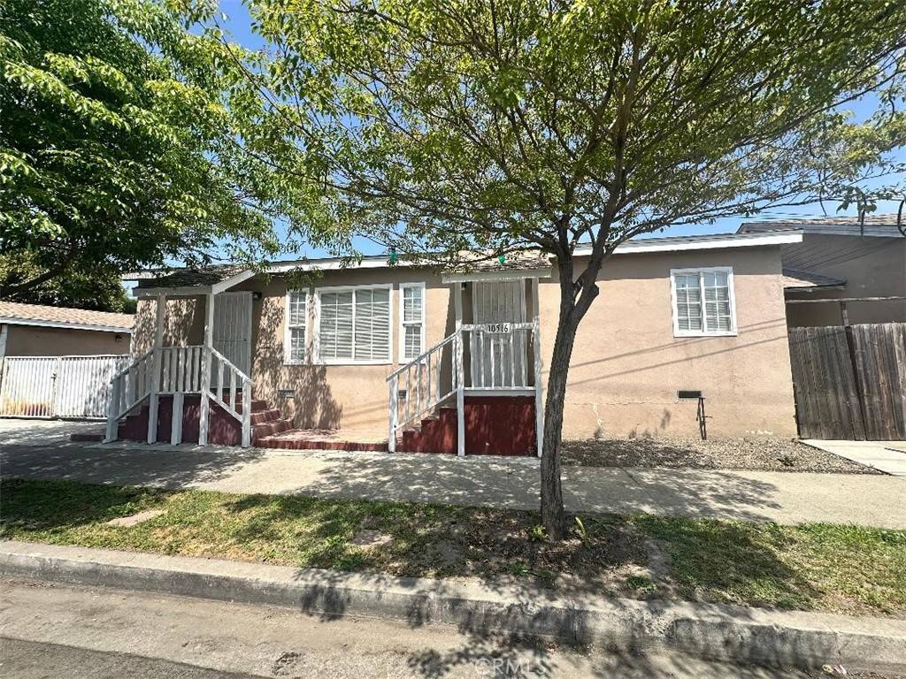 Los Angeles, CA 90002,10516 S Clovis AVE