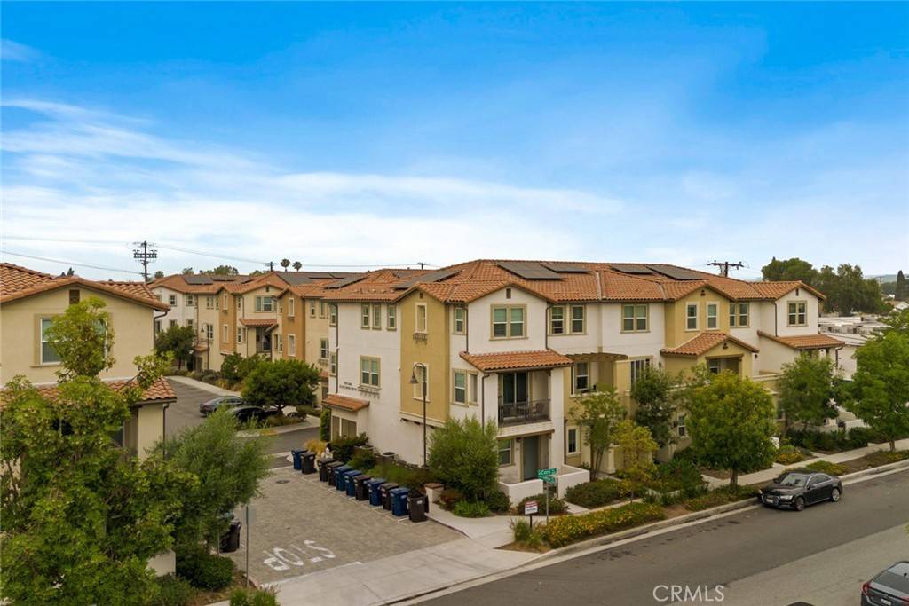Pico Rivera, CA 90660,7679 Sunflower DR