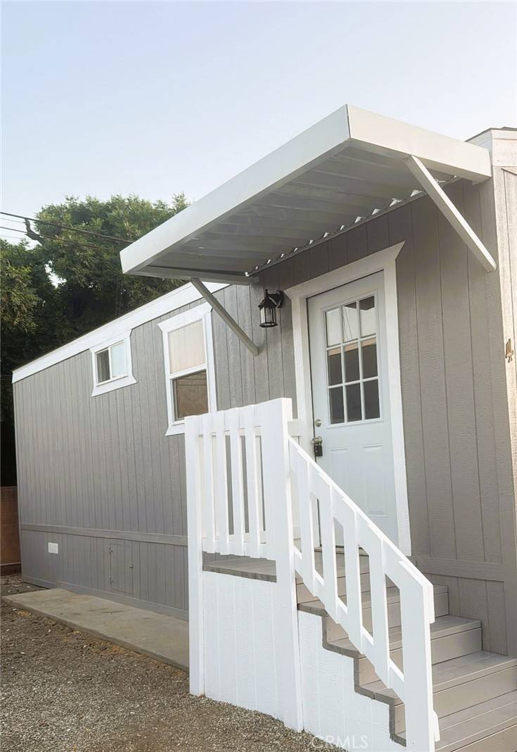 Monrovia, CA 91016,2548 Peck RD