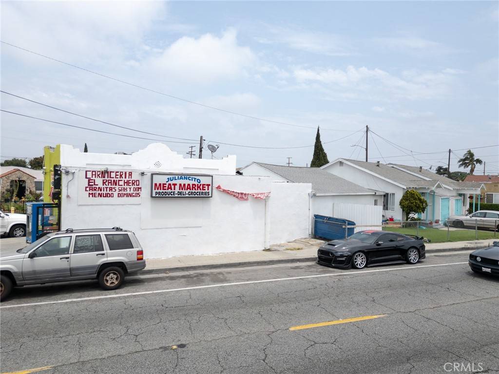 Huntington Park, CA 90255,8506 Santa Fe AVE