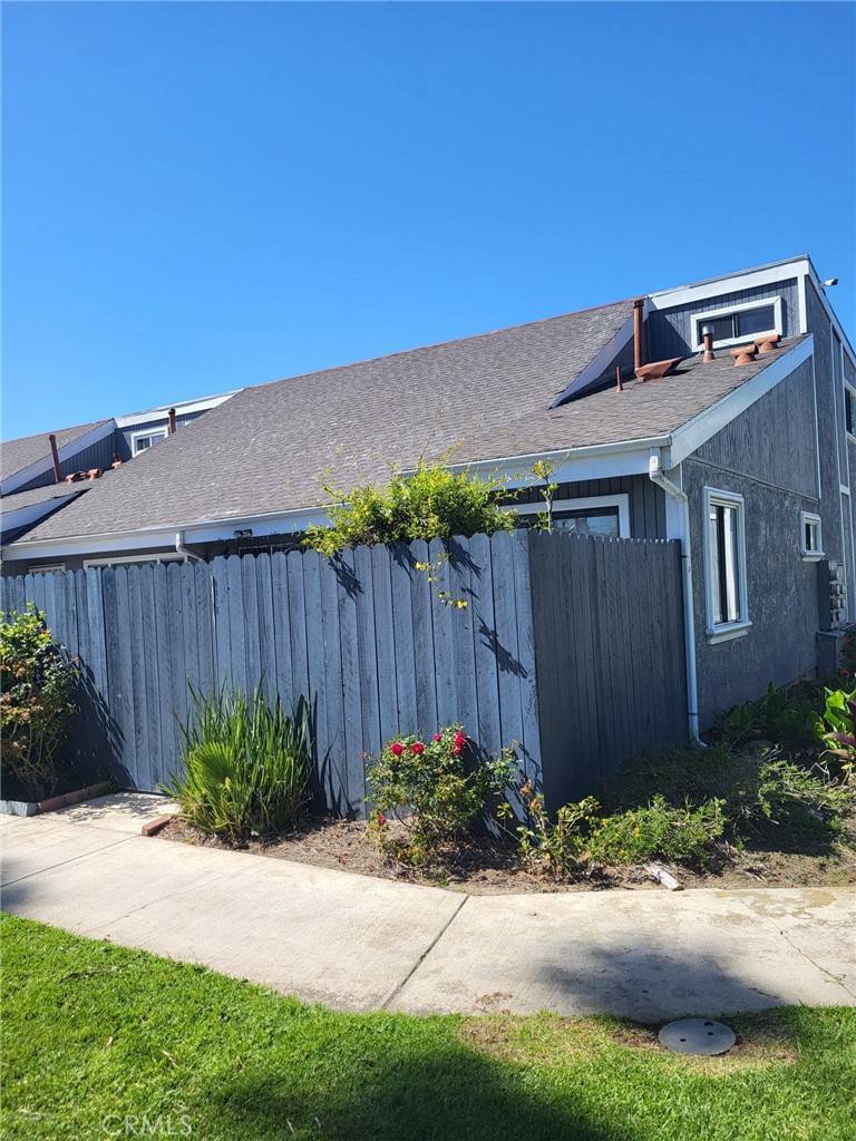 Santa Ana, CA 92704,601 S Newhope ST #5