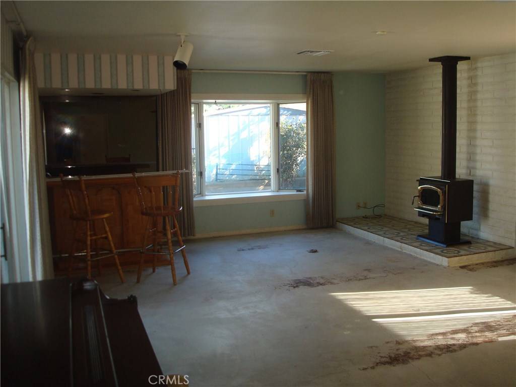 Banning, CA 92220,1841 W Williams ST