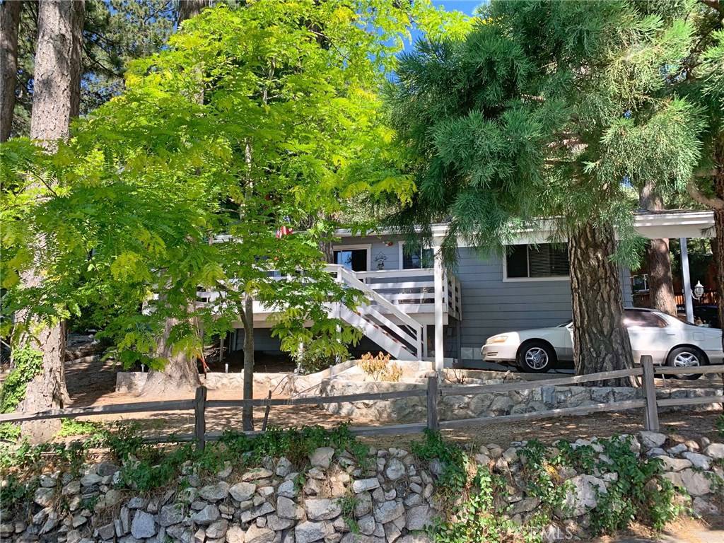 Rimforest, CA 92378,1402 Blackfoot W