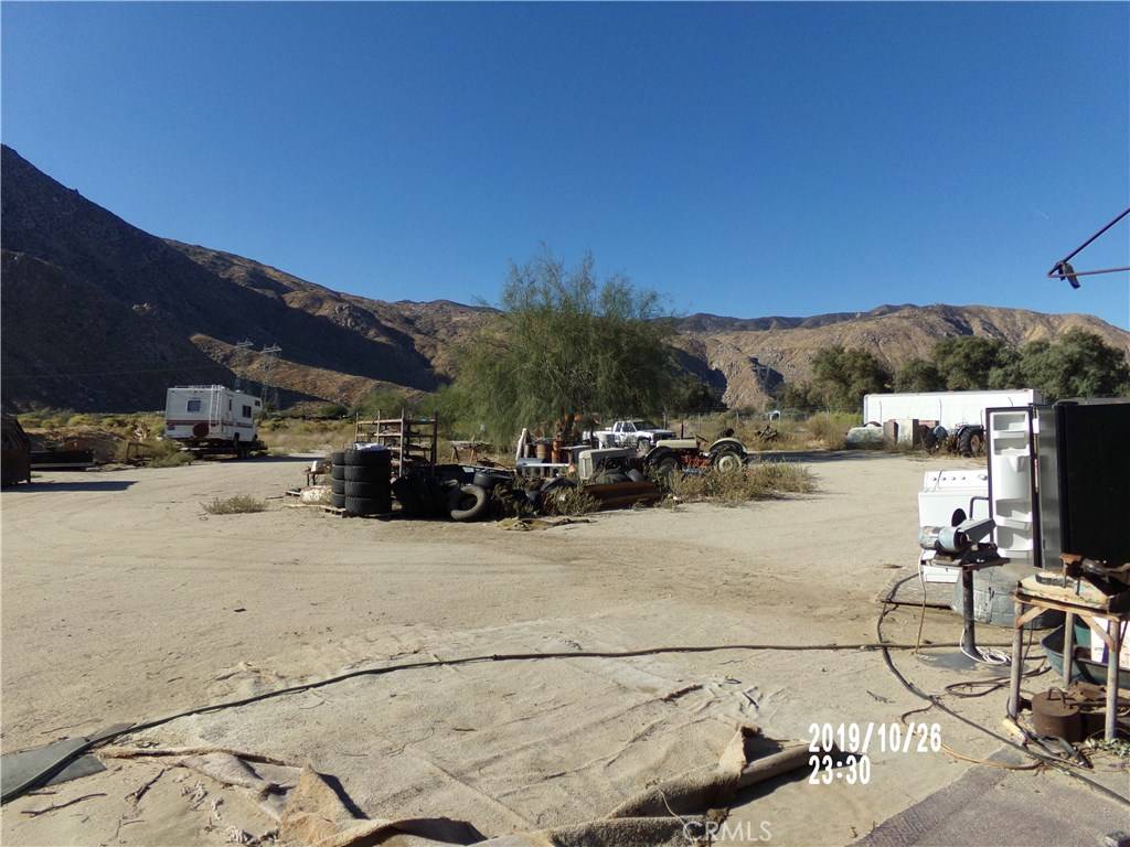 Cabazon, CA,0 portion of lot 123