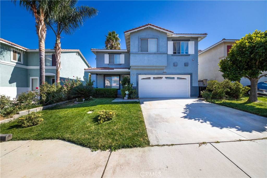 Fontana, CA 92337,11683 Blue Jay LN