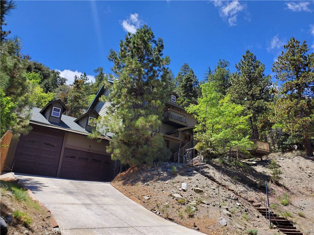 Wrightwood, CA 93563,26602 Timberline DR