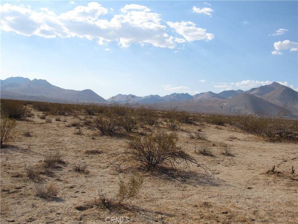 Unincorporated, CA 93527,0 341-153-16-00-8 Javis AVE