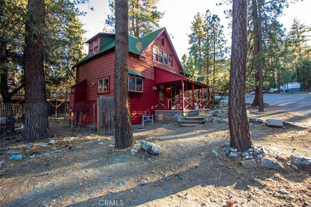 Wrightwood, CA 92397,5743 Walnut ST