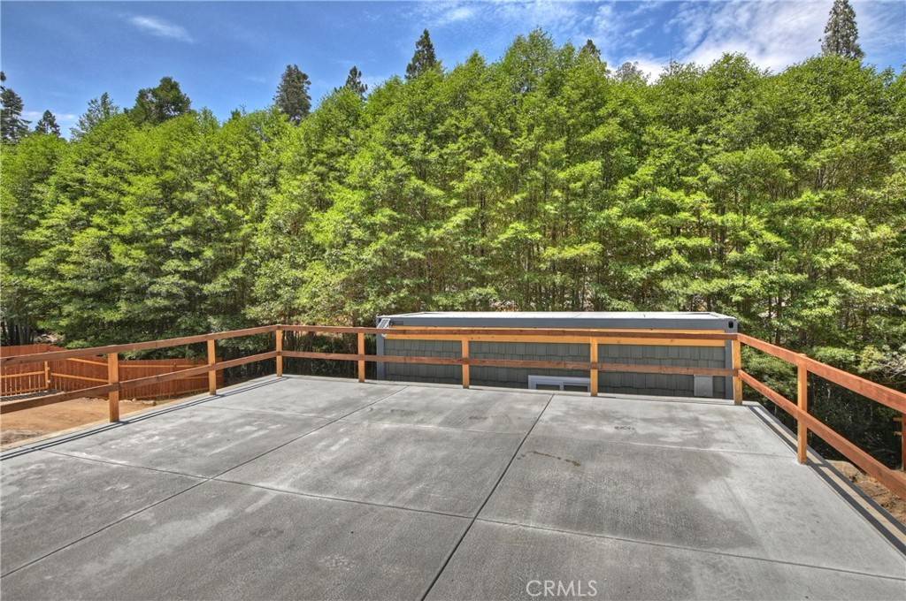 Cedar Glen, CA 92321,240 Alder LN