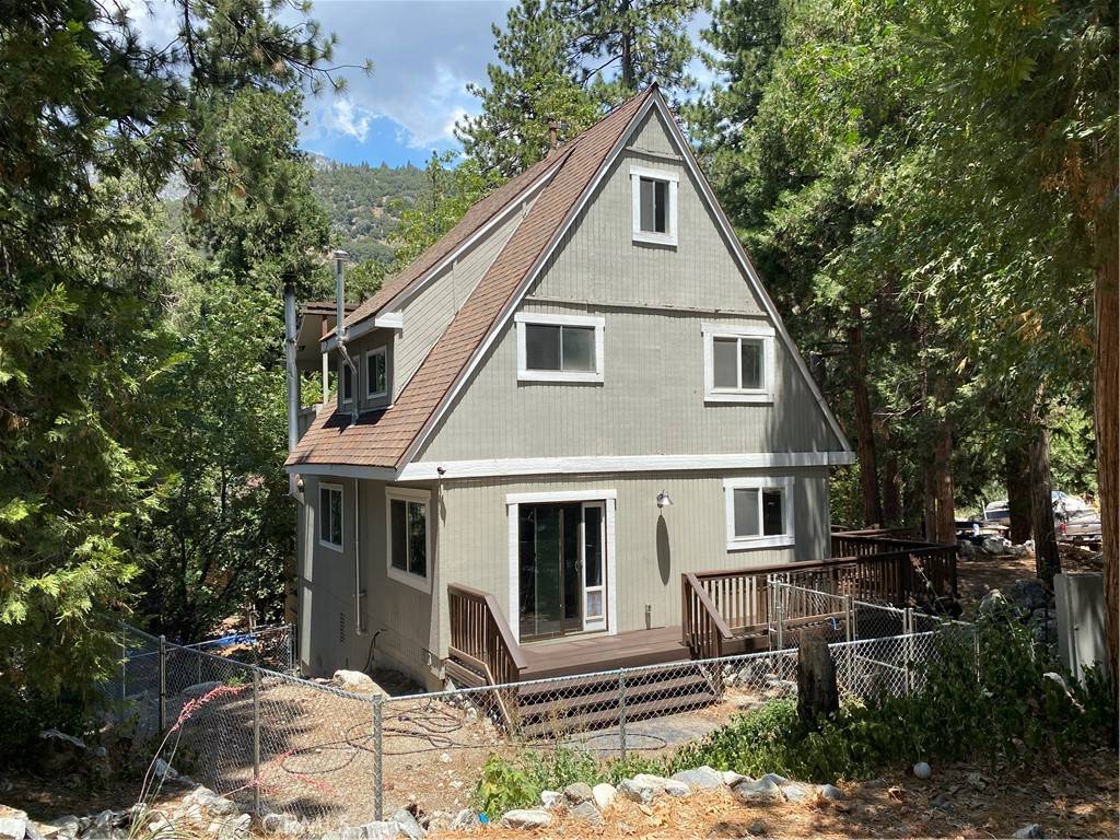 Forest Falls, CA 92339,9332 Conifer DR