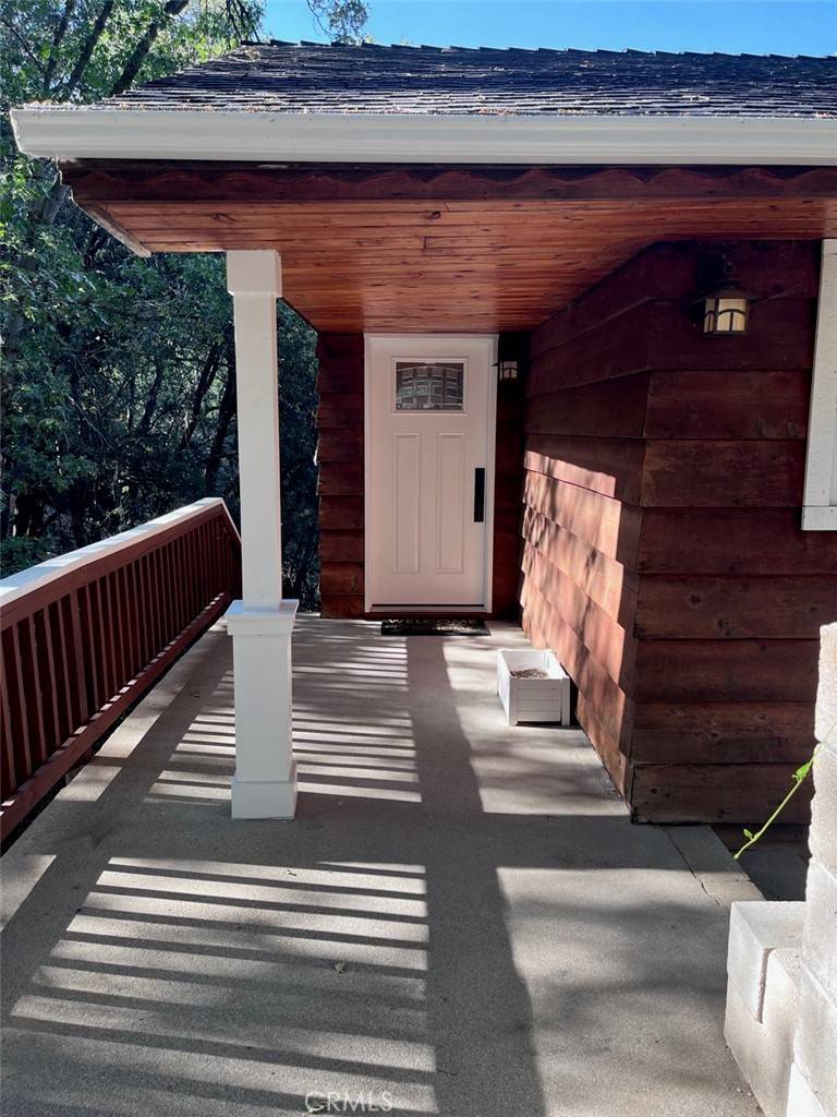 Crestline, CA 92325,343 Davos DR