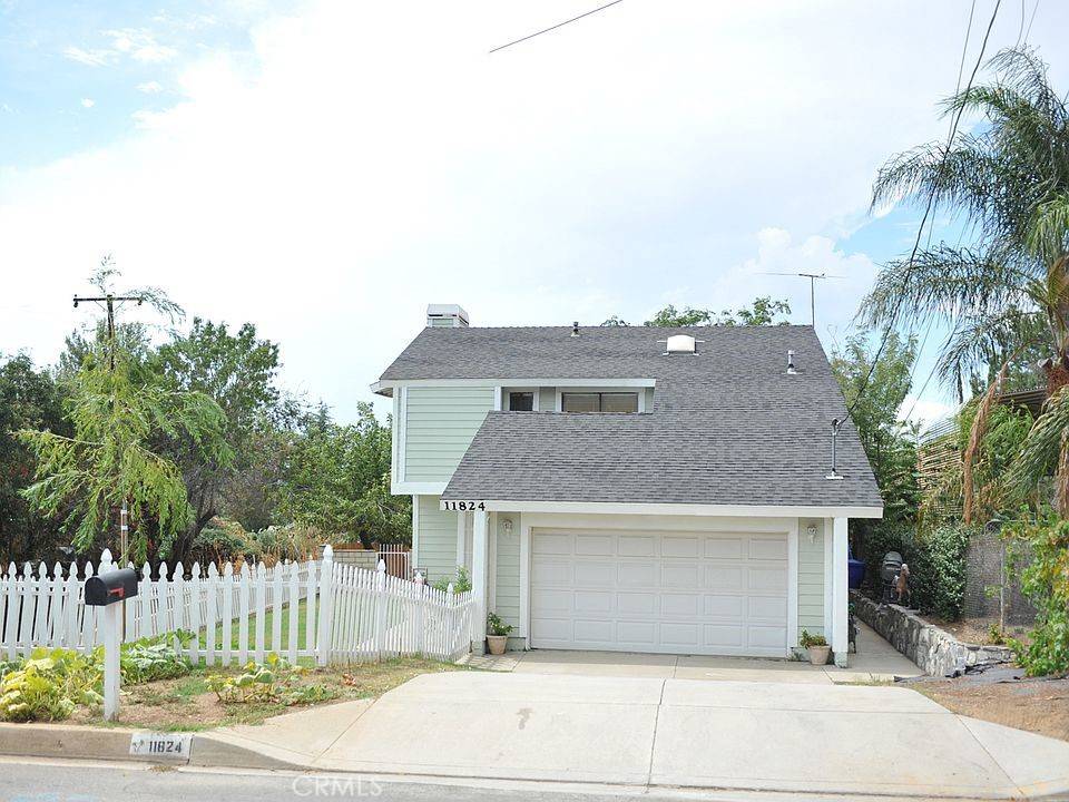 Yucaipa, CA 92399,11824 Auburn AVE