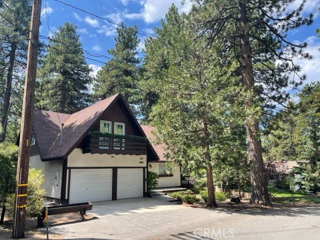 Running Springs, CA 92382,31679 Luring Pines DR