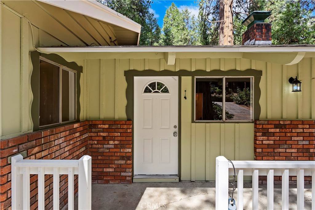 Running Springs, CA 92382,31378 Cedarwood DR