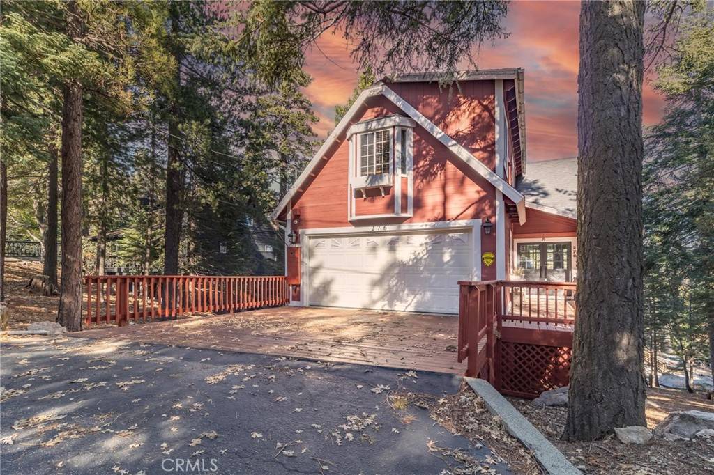 Lake Arrowhead, CA 92352,26355 Walnut Hills DR