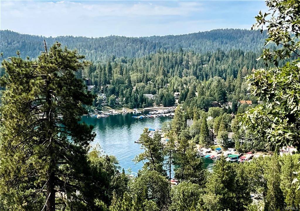 Lake Arrowhead, CA 92352,27675 Alpen DR