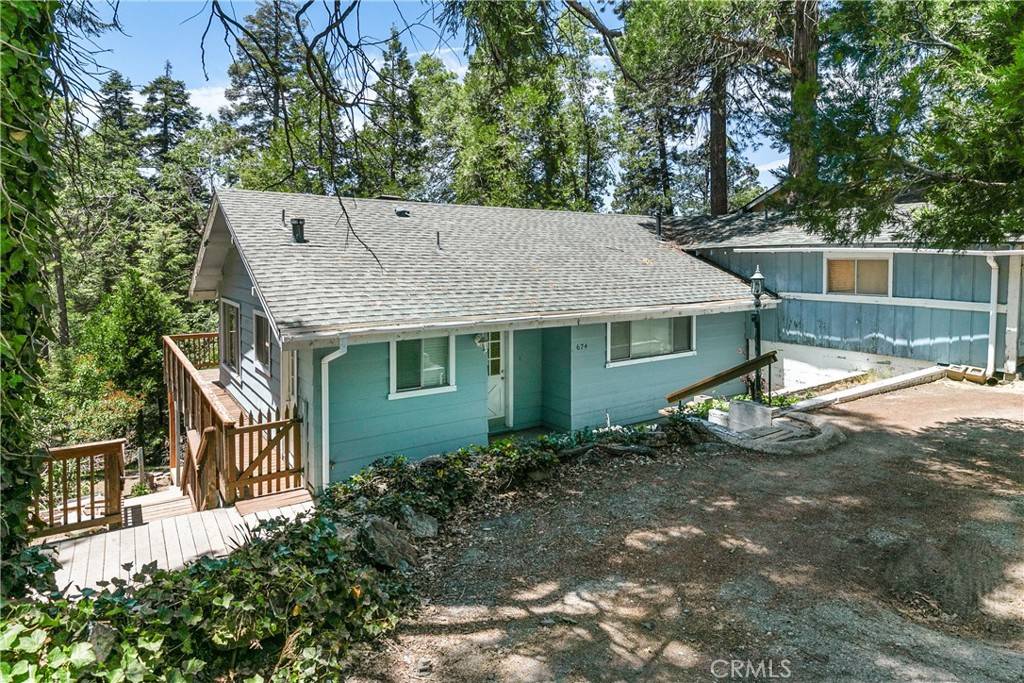 Twin Peaks, CA 92391,674 Rose LN